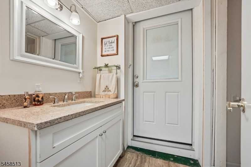 383 Closter Dock Rd - Photo 6 of 16
