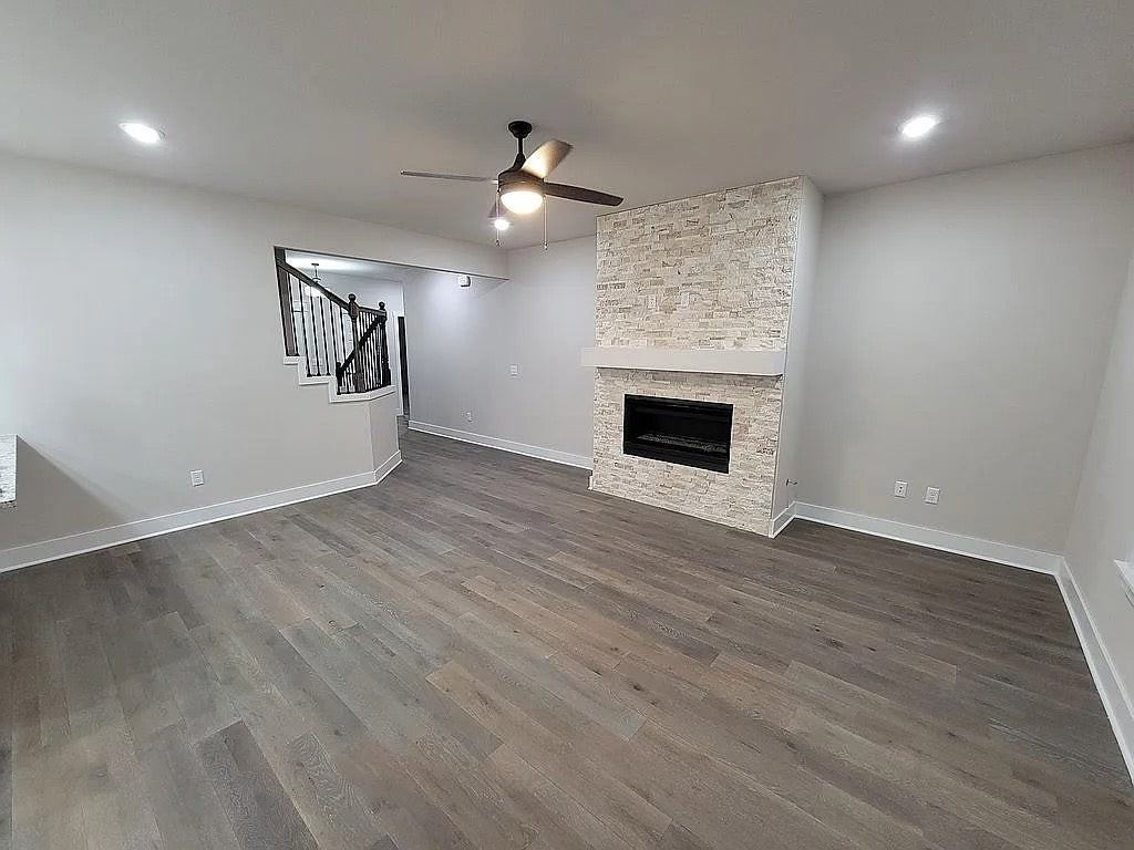 4202 Sw Plumley Ave - Photo 3 of 20