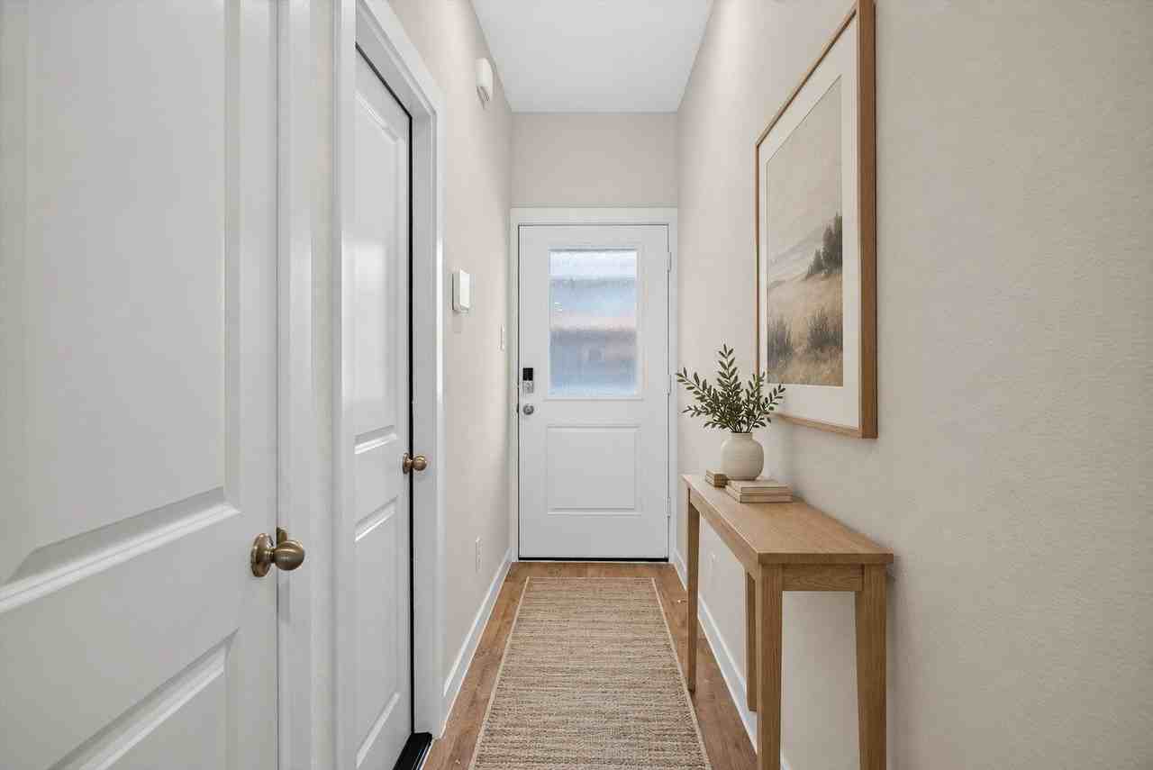 28126 Meadowlark Sky Dr - Photo 4 of 30