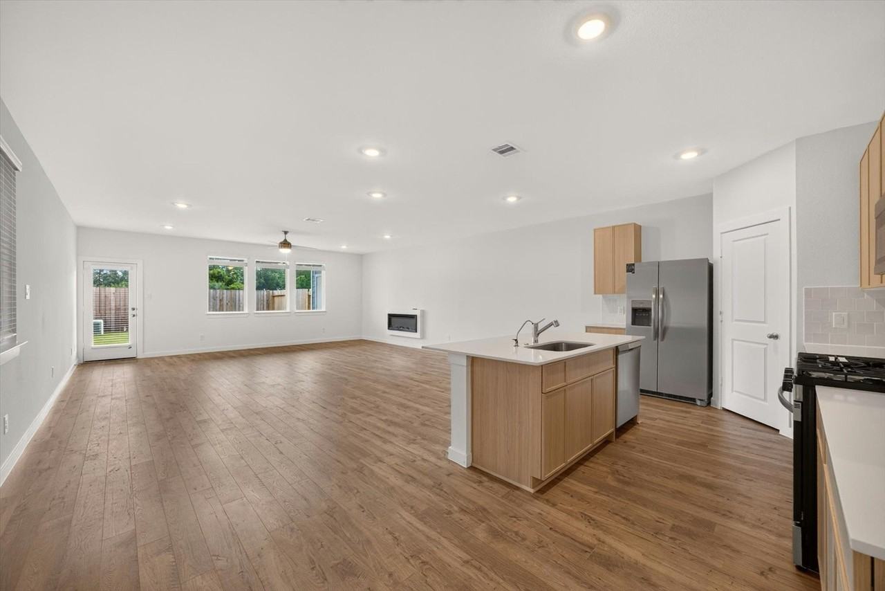 28126 Meadowlark Sky Dr - Photo 5 of 30