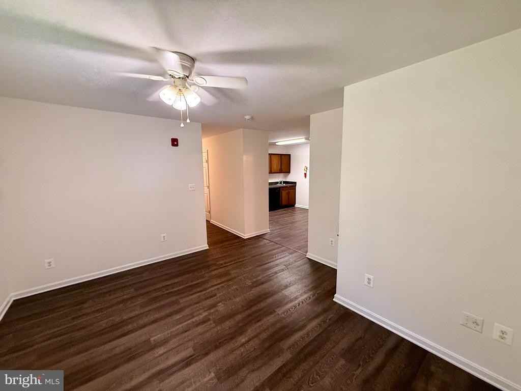 22665 Van Wert Ln ##Apt - Photo 5 of 19