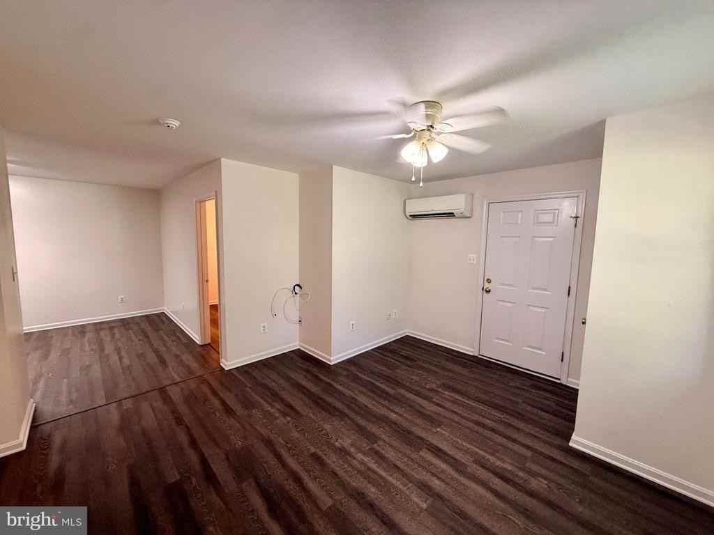 22665 Van Wert Ln ##Apt - Photo 6 of 19