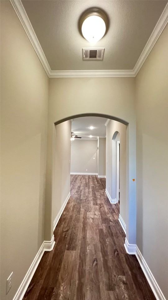 803 Ransom Way - Photo 2 of 11