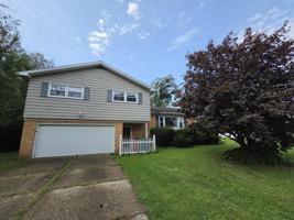 featured image of 208 Fischer Dr