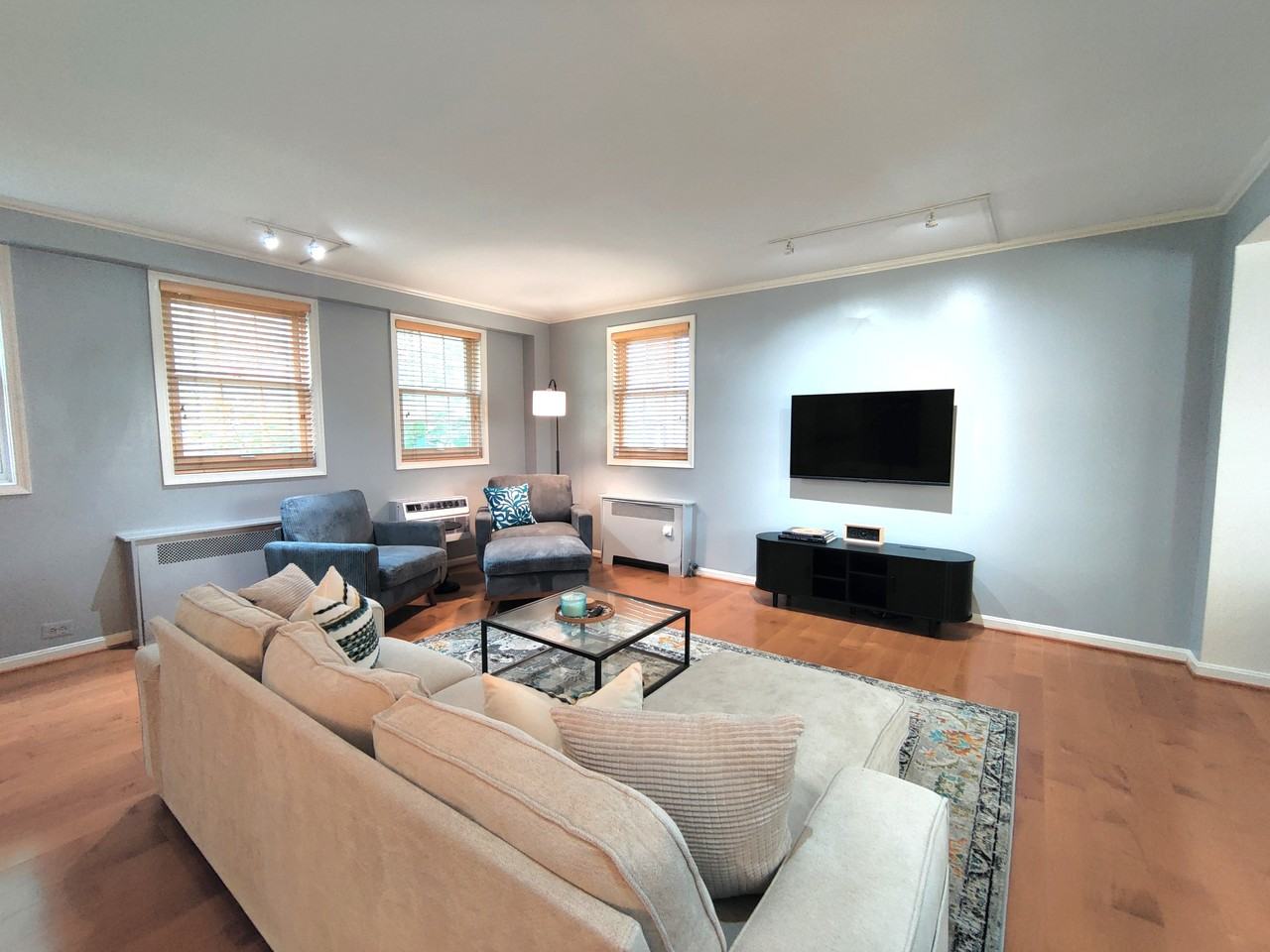 103 N George Mason Dr #1031 - Photo 2 of 33