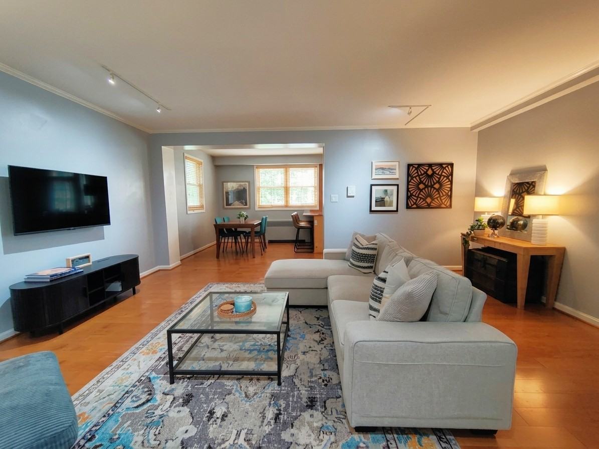 103 N George Mason Dr #1031 - Photo 4 of 33