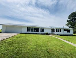 featured image of 572 Lexington Dr Se #1