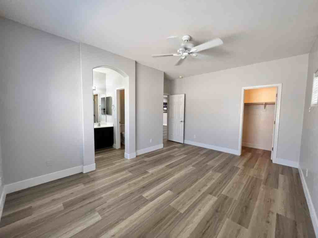 2138 N Arbor Ln - Photo 6 of 30