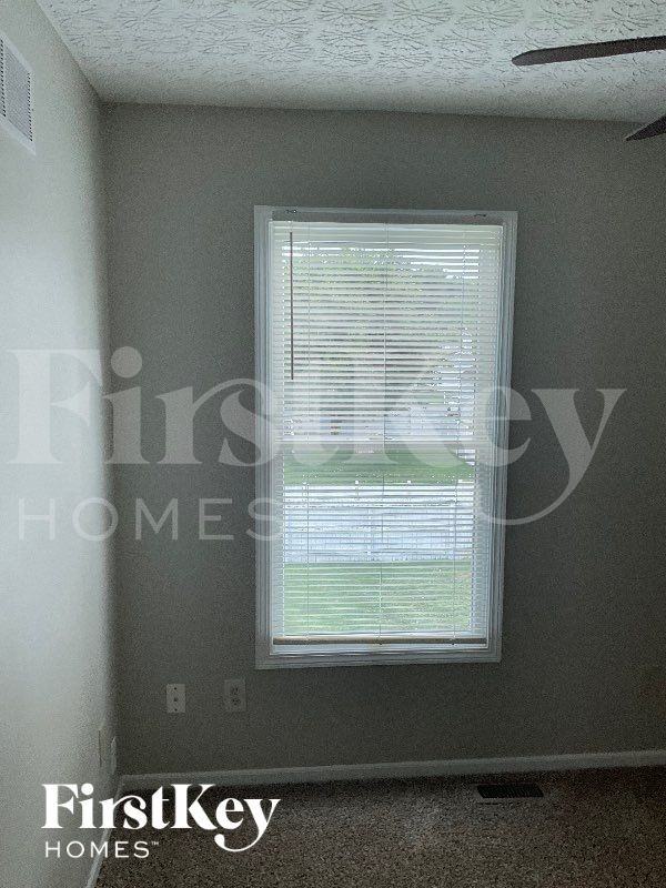 167 Gala Ave - Photo 6 of 10