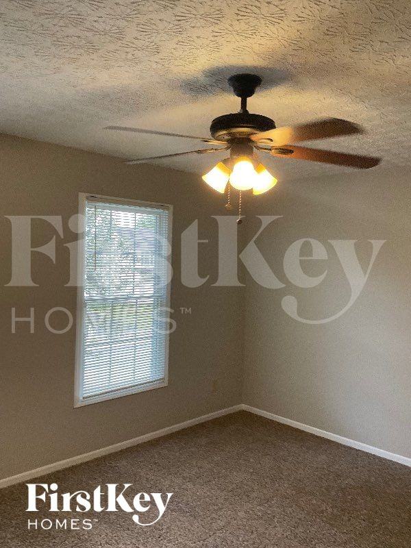 167 Gala Ave - Photo 7 of 10