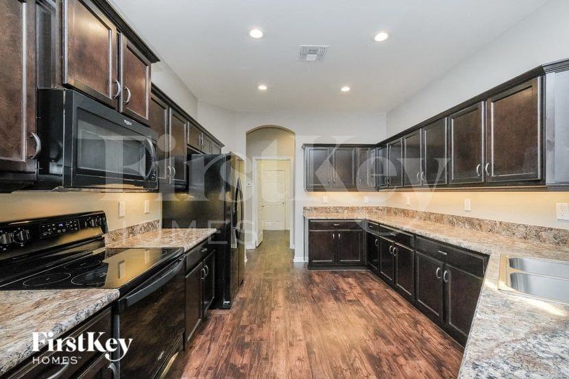5276 White Egret Ln - Photo 4 of 16