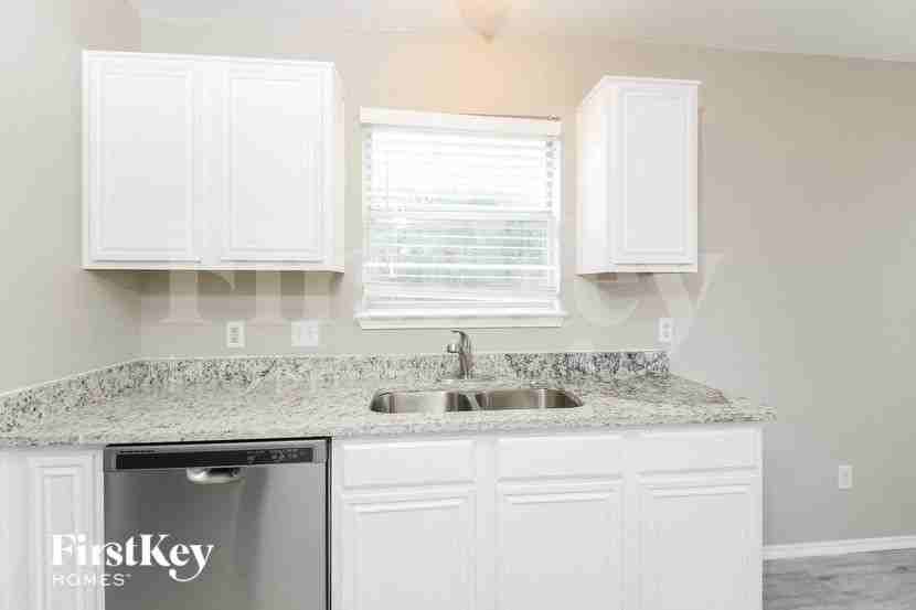 6413 Riverwater Trl - Photo 6 of 16