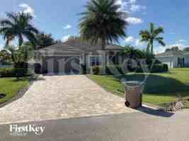 featured image of 4125 Ne 9th Pl