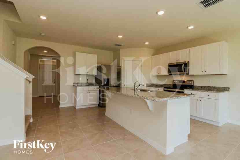 4071 Alissa Ln - Photo 5 of 16
