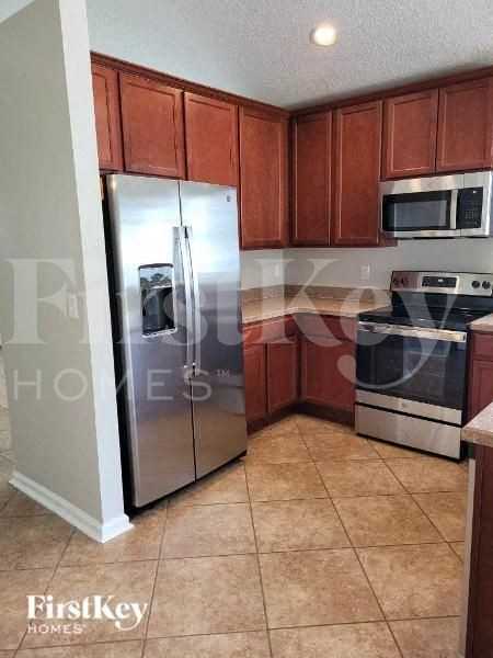 1255 Bedrock Dr - Photo 5 of 11