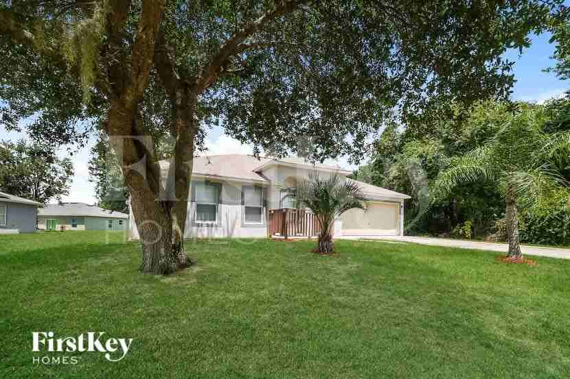 32 Sawfish Ln - Photo 2 of 16