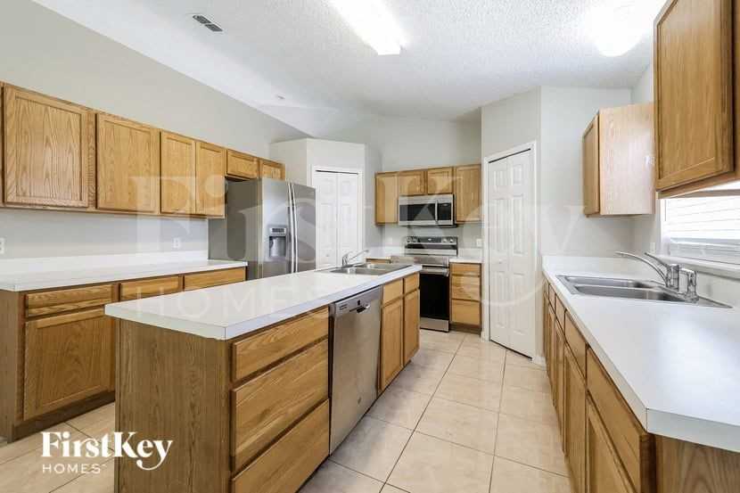 32 Sawfish Ln - Photo 5 of 16