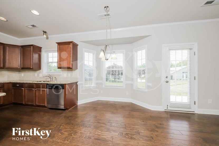 5810 Woodside Forest Trl - Photo 6 of 15