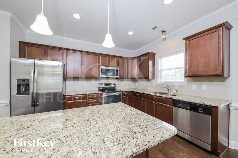 5810 Woodside Forest Trl - Photo 7 of 15