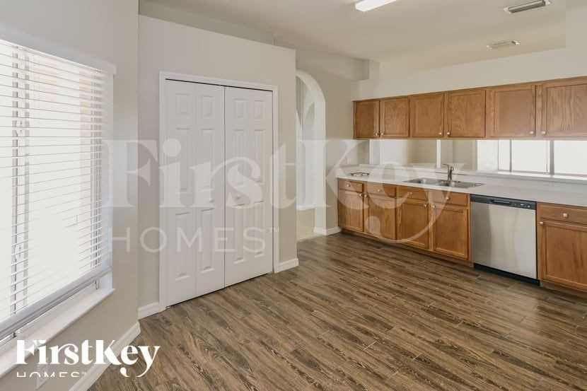 4234 Balington Dr - Photo 5 of 16