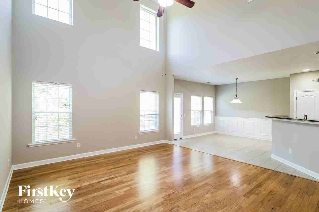 3616 Pimmit Pl - Photo 4 of 15