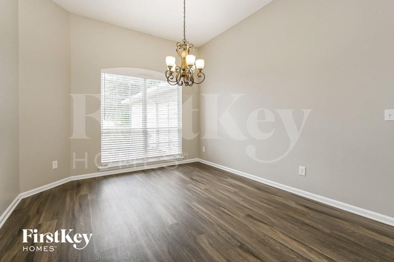 1937 Longwing Ct - Photo 5 of 15