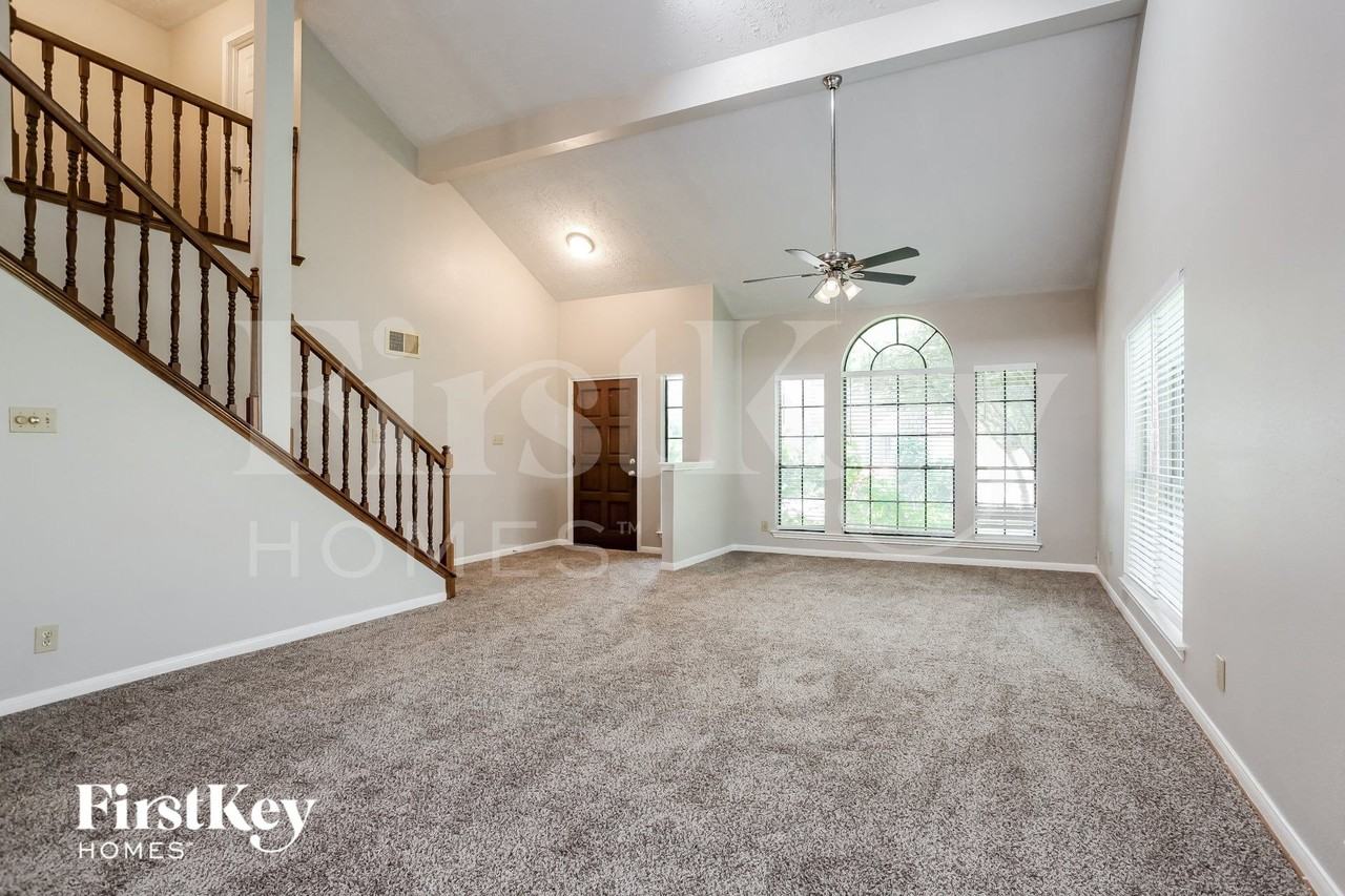 16327 Elmwood Point Ln - Photo 6 of 16