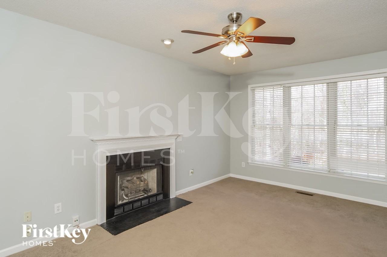 4300 Suffolk Trl - Photo 2 of 15
