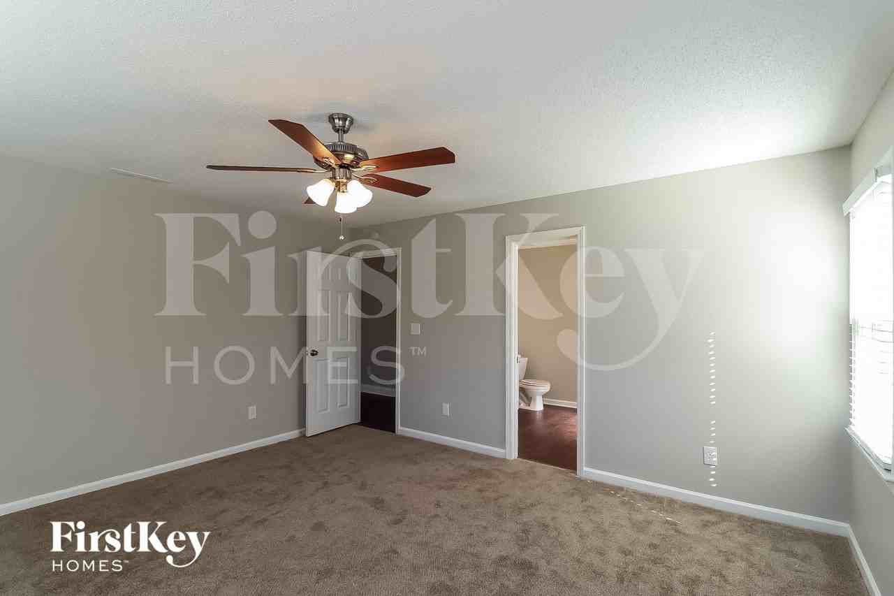 5416 Milling Ct - Photo 7 of 15