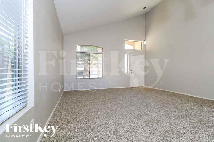 8560 W Vogel Ave - Photo 3 of 15