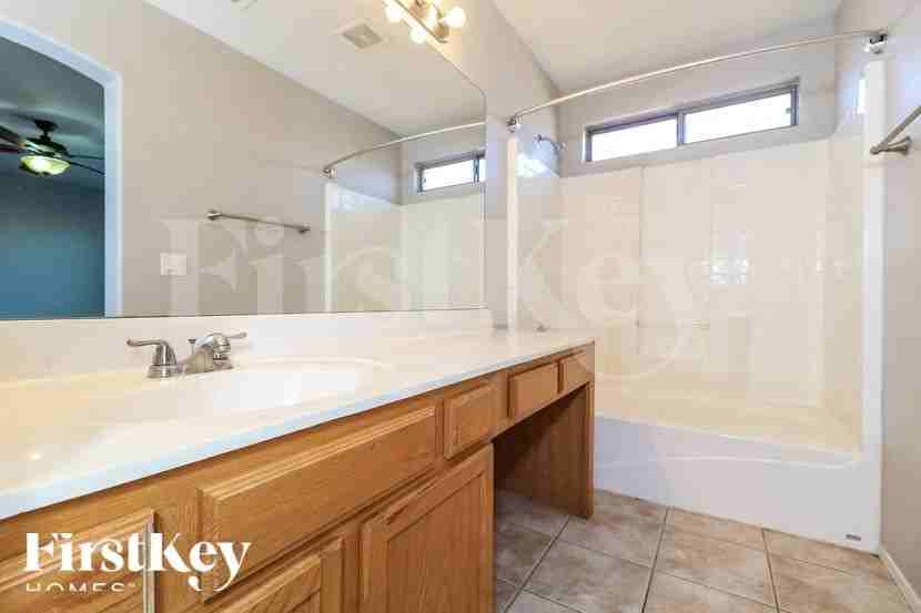 8560 W Vogel Ave - Photo 6 of 15