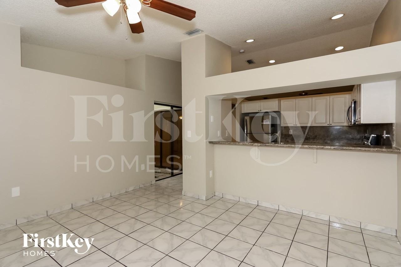 6657 Nwterrace - Photo 3 of 16