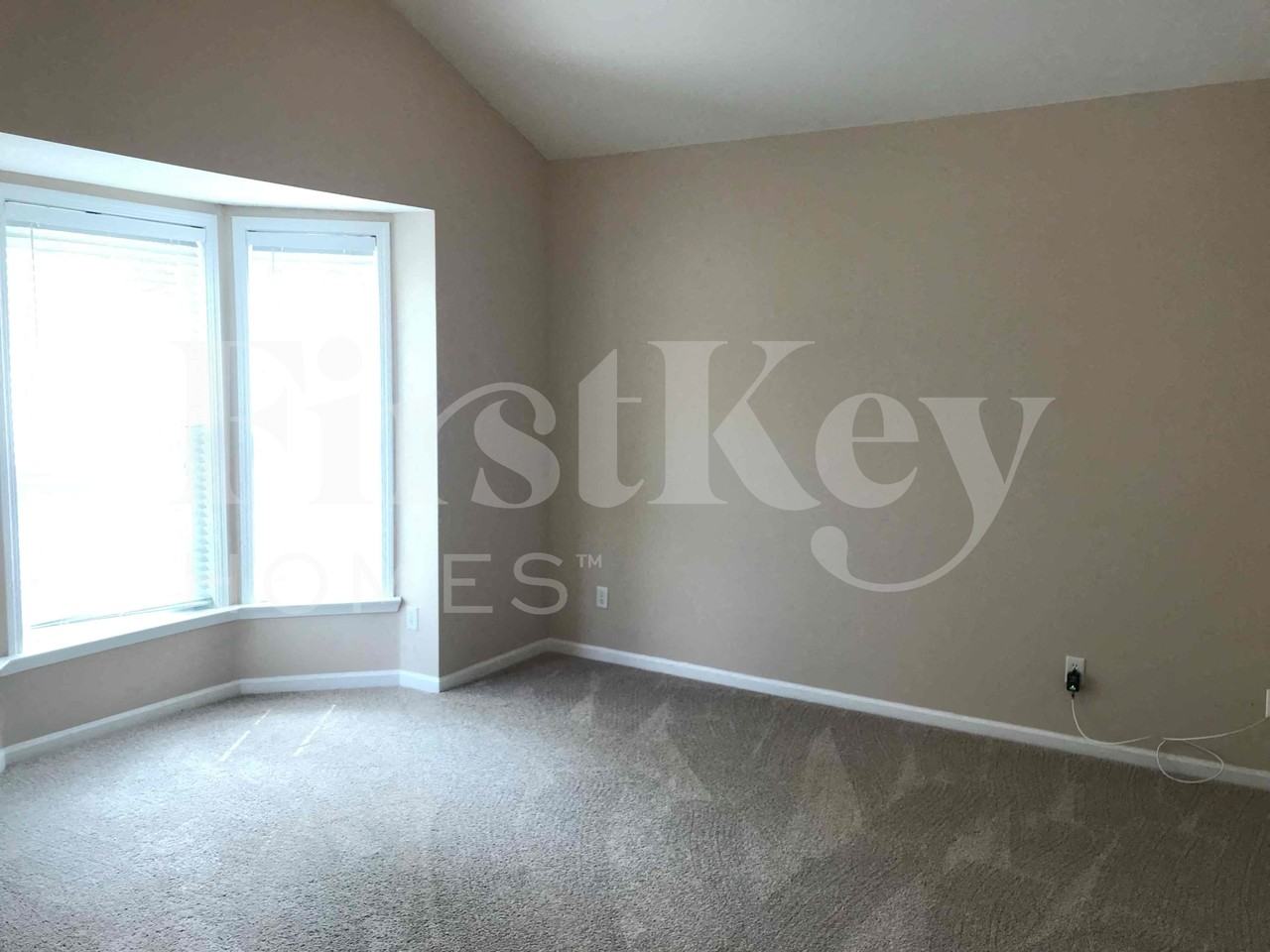 2763 Summit Pkwy Sw - Photo 3 of 26