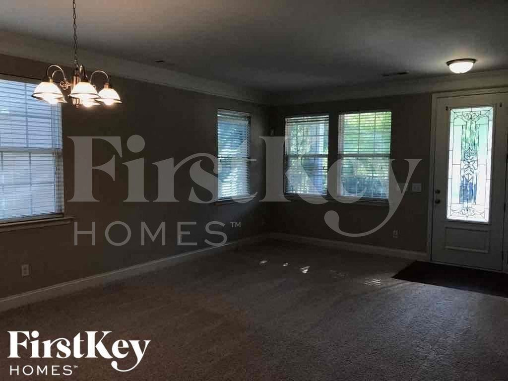 2696 Alix Way - Photo 3 of 18
