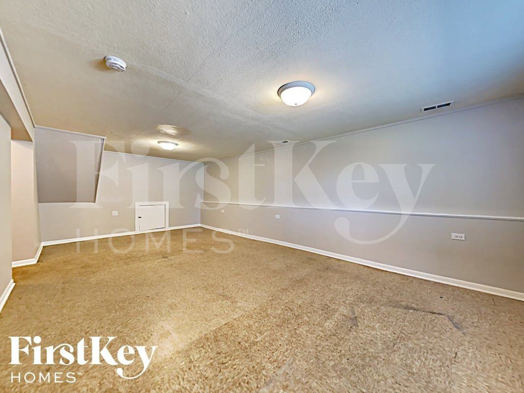14725 Memorial Dr - Photo 6 of 18