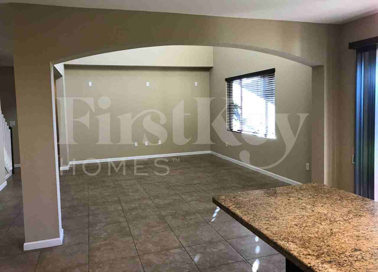 13314 Swstreet - Photo 2 of 17
