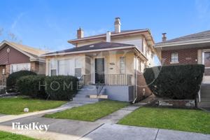 featured image of 1243 W 123rd St