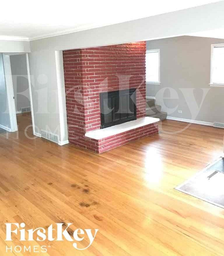 1243 W 123rd St - Photo 2 of 12
