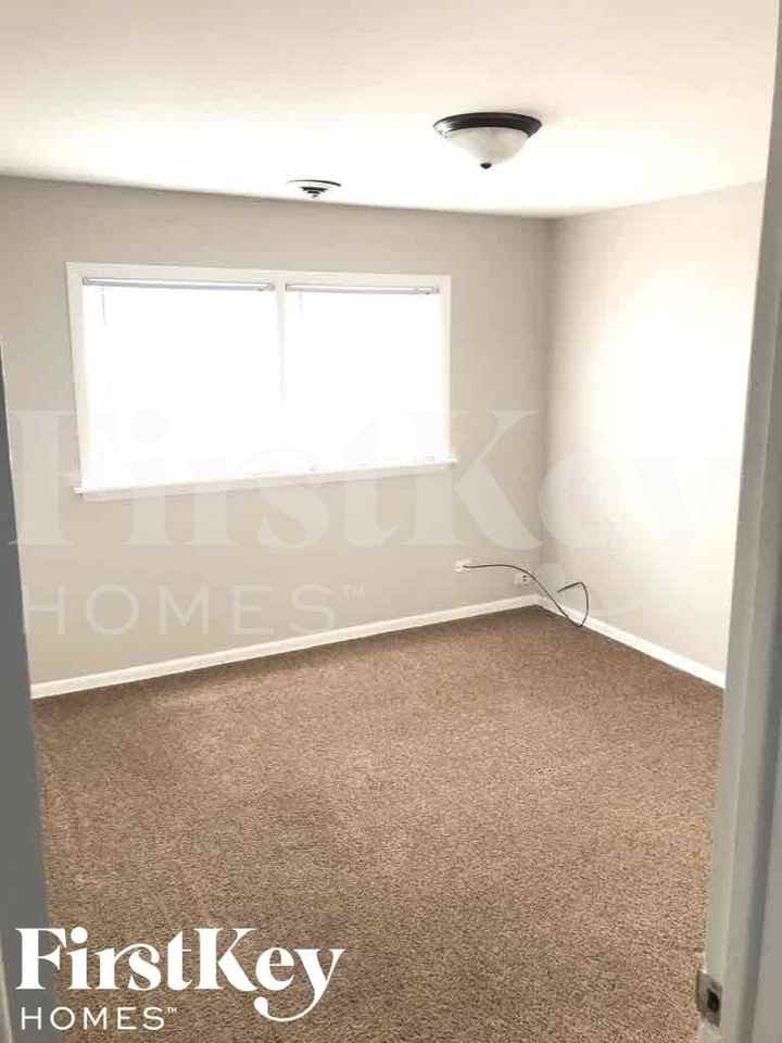 1243 W 123rd St - Photo 7 of 12