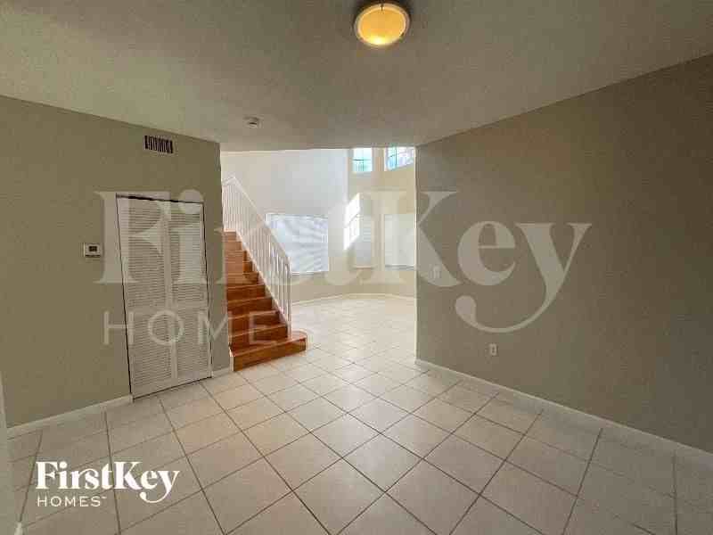 11867 Swstreet - Photo 2 of 15
