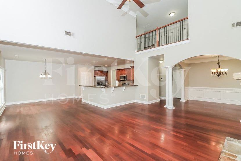 117 Janney Cir - Photo 3 of 16