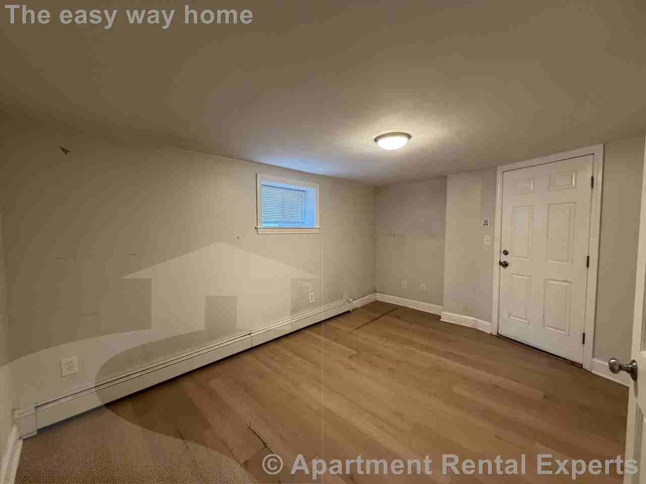 192 Central St #B - Photo 2 of 8