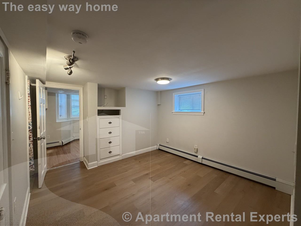 192 Central St #B - Photo 3 of 8