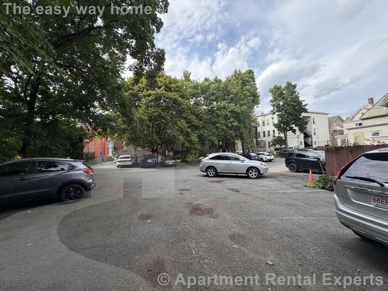 192 Central St #B - Photo 7 of 8