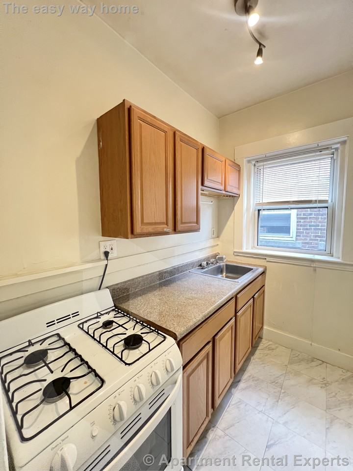 163 Summer St #36 - Photo 6 of 15