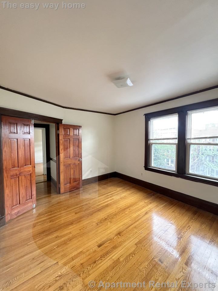 157 Summer St #16F - Photo 3 of 11