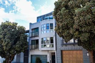 952 Wisconsin St - Photo 1 of 1