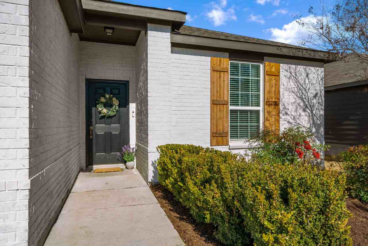 610 Ridgehorn Dr - Photo 4 of 31
