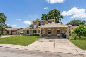 featured image of 3614 Versailles Dr