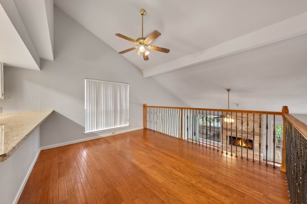 13906 N Hills Village Dr - Photo 6 of 33